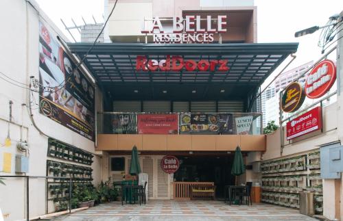 RedDoorz Plus at La Belle Residences Makati City, Manila (fotografie 3)