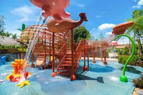 377410285 Holiday Inn Resort Samui Bophut Beach by IHG