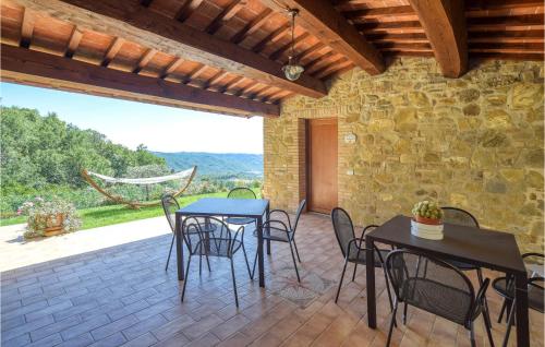 Stunning Home In Gualdo Cattaneo With Kitchen