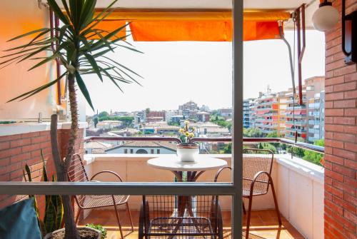 Apartment near the beach and Port Marina of Premia in Premia de Mar (Maresme)