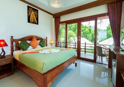 Starlight Resort Koh Phangan Room Type - Deluxe Double Room with Balcony