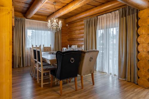 設施, Tatranský Zrub (Tatransky Zrub) in 羅瓦萊斯那