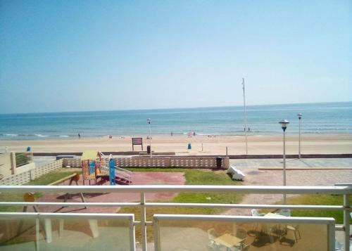 Habitaciones frente al mar gîte à louer Mareny de San Lorenzo