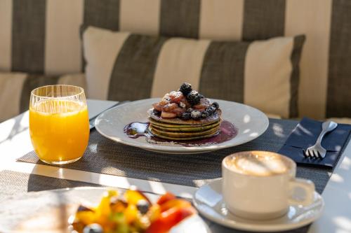 Tara's Lodge Hotel - image 11