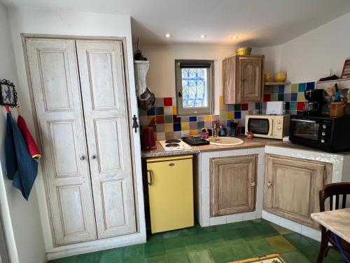 Cocina, Le Clos de L'Isle in Arles Suburbs