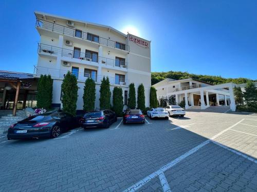 . Premier Resort