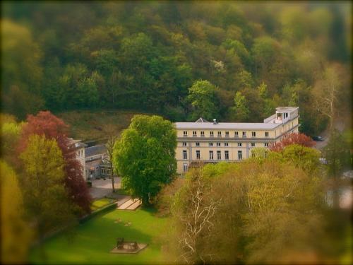  Castel de Pont-a-Lesse, Pont-a-lesse bei Foy-Notre-Dame