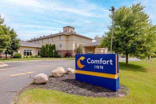 Comfort Inn Plover-Stevens Point - Accommodation - Plover