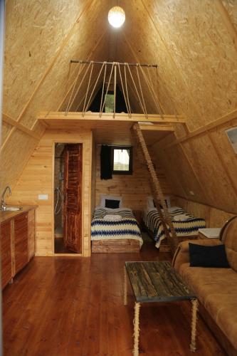 GLAMPING WOLF MOUNt in Lermontov