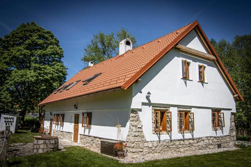 Chalupa Nový Vojířov čp. 27 – khách sạn tại Dolní Žďár