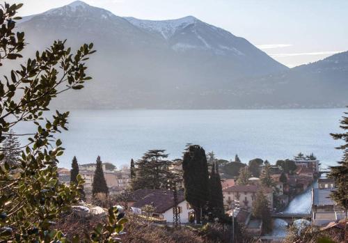  Blue Residence - Lake Como - WiFi Free, Pension in Bellano