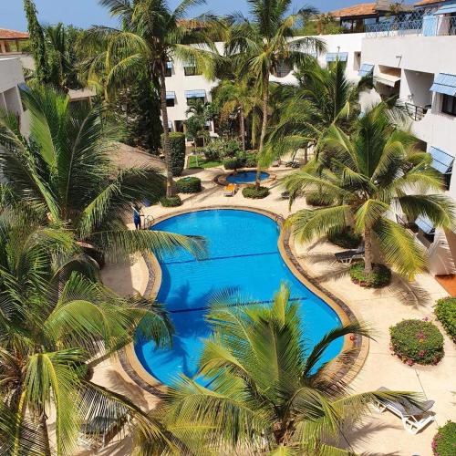 泳池, superbe appartement avec piscine, proche centre ville, restaurant, mer in 薩萊