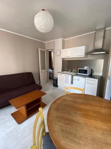 Joli appartement entier T2 centre ville de Cherbourg - Location saisonnière - Cherbourg-en-Cotentin