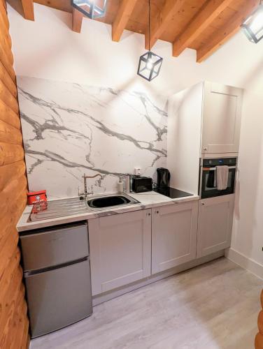 Kaoglen Squirrel Drey-Hot Tub-Pet Friendly-Perth in 柯克邁克爾