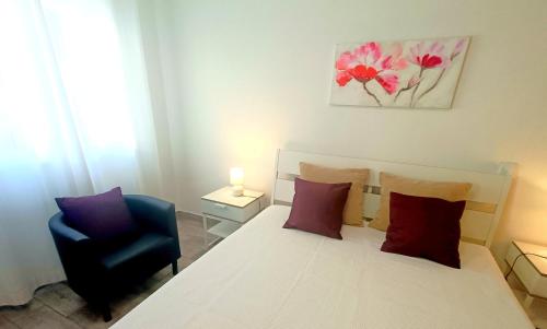 White Vau Duplex - WIFI + AC - Portimão gîte à louer Praia do Vau