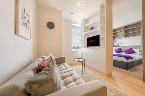 LUXURY APARTMENTS - Heathrow airport