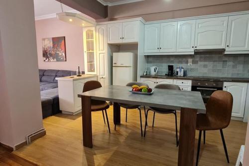 Faciliteiten, Oasis Grand House-large balcony with sea view in Euboea