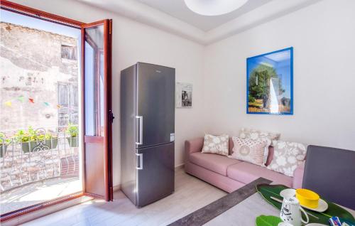  Stunning apartment in Orgosolo with WiFi and 2 Bedrooms in Orgosolo