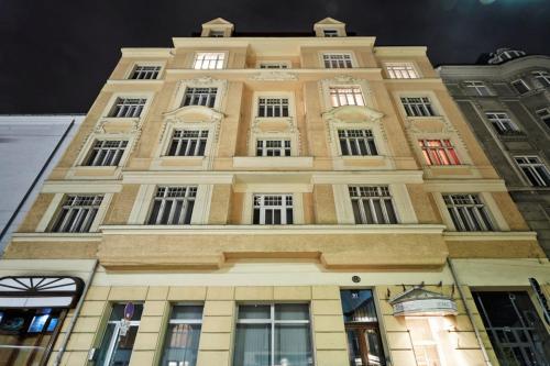 Hotel Pension Baronesse - Accommodation - Vienna