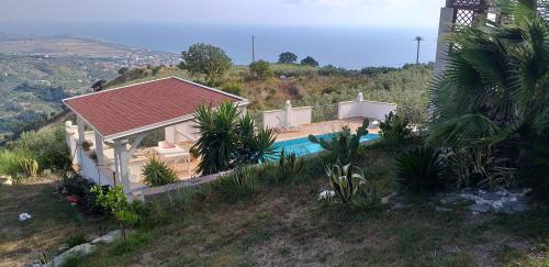 Villa vista mare con piscina - San Pietro in Amantea