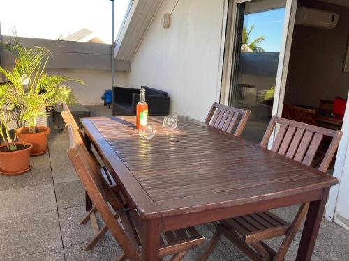 LEU CHANA'PPART T2 GRANDE TERRASSE PROCHE LAGON