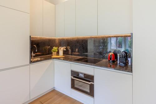 D&S - Lazaros Apartments