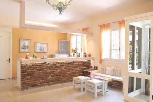 Lobi, Iliada Beach Hotel in Corfu Island