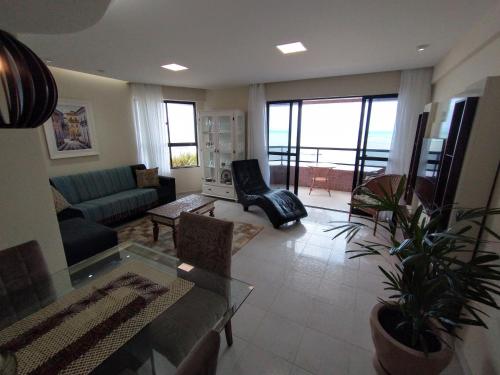 Espetacular Apartamento Beira Mar Pé na Areia