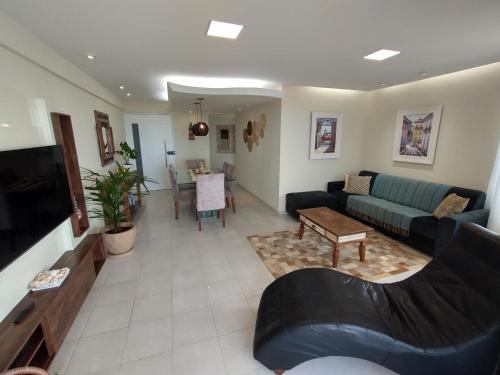 Espetacular Apartamento Beira Mar Pé na Areia (Espetacular Apartamento Beira Mar Pe na Areia) in Candeias