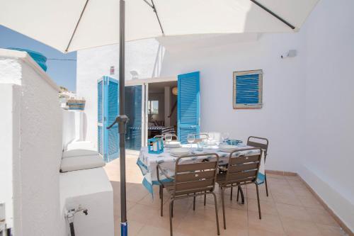 Casa Pescador by MarCalma in Parque de Montroig