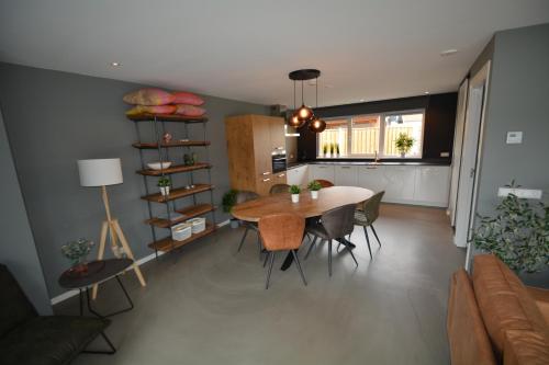 Branding, Serooskerke (foto 9)