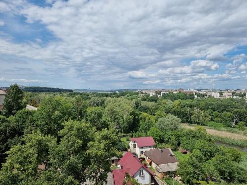 СВІТЛО ЦІЛОДОБОВО Просторі апартаменти біля гідропарку Топільче, Ternopil (fotografie 7)