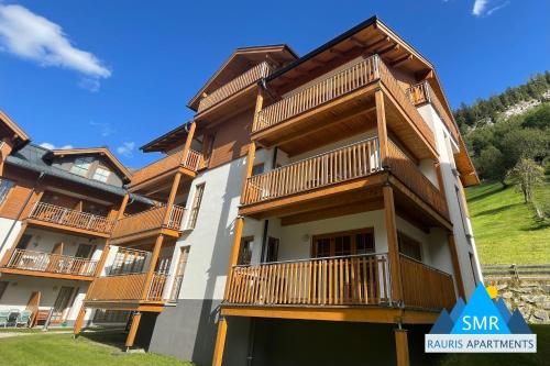 Claudia 6 by SMR Rauris Apartments - inc Spa and National Summercard - near Gondola Rauris