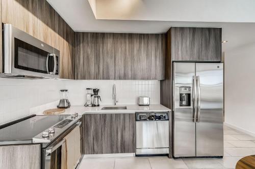 Sentral 2BR Apt in Wynwood - image 3