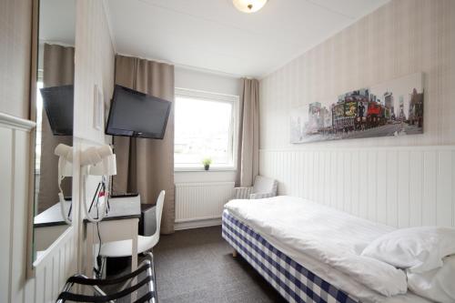 Lages Motel - image 3