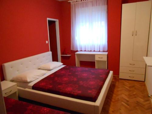 Apartments Mira - image 14