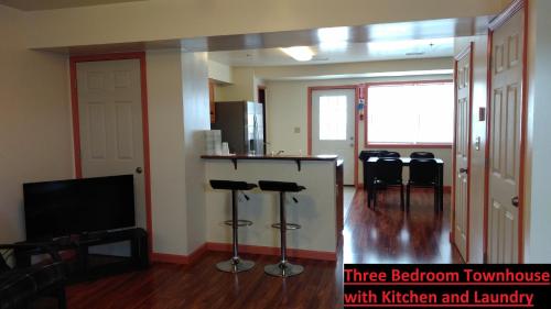 Stay Vacation Homes Niagara Falls - image 12