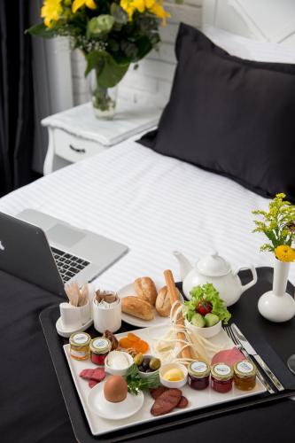 Check Inn Suite Hotel & SPA - image 7