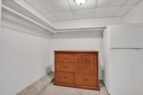 Lovely Hallandale beach studio :) - image 7