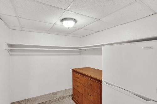 Lovely Hallandale beach studio :) - image 8