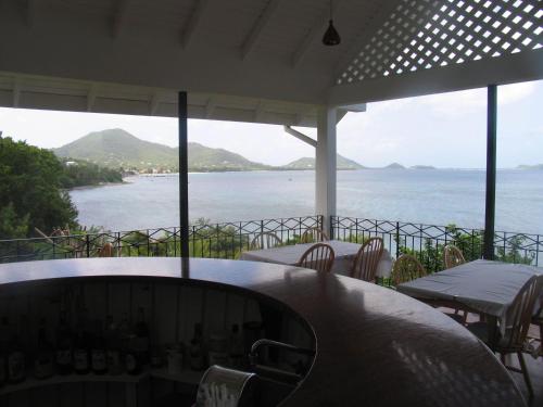 Restaurant, Green Roof Inn in St Georges Countryside