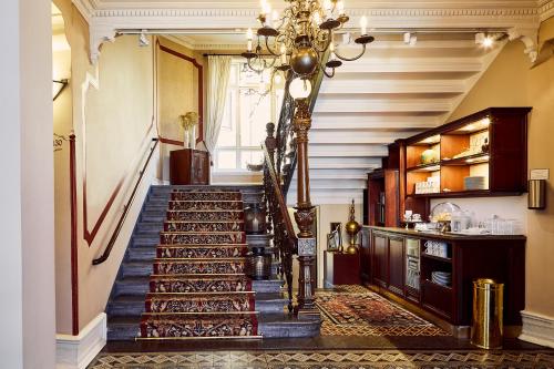 Lobby, Hotel Royal in Waterfront/beach