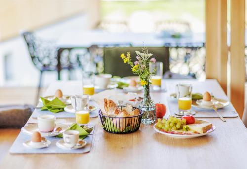 อาหารและเครื่องดื่ม, PfänderGlück (PfanderGluck) in โลเชา ไบ เบรเกินซ์