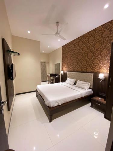 Hotel Shubham Inn