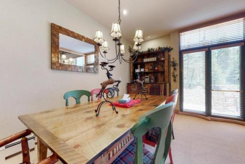 Keystone Ski Tip Town Homes 3 Bedroom Town House Private Garage on Shuttle Route - image 14