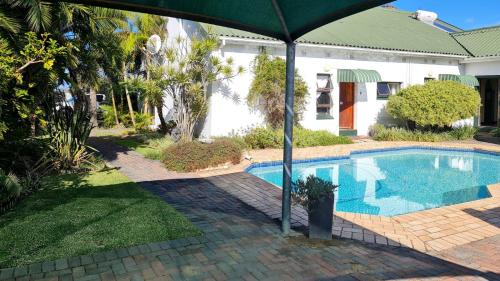 A szálláshely kívülről, The Hide on Tindale in Berea