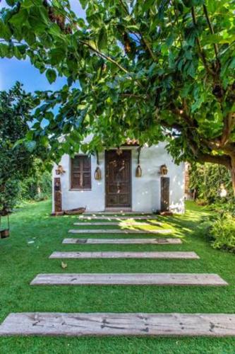 入口, El vergel encantado in 埃斯頻那爾多