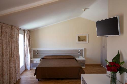Hotel Fabricia - main image