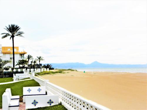 LA NARANJA DENIA 1ªlinea de playa -Wifi- Parking free