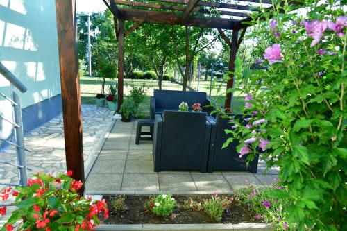 Kert, Guest House Jagoda in Dreznik Grad